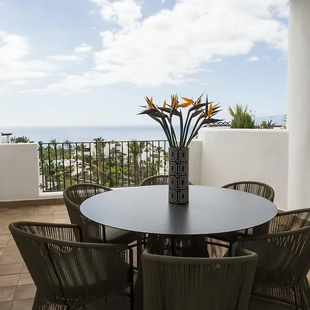 Apartment Steps From Abama Golf, Sea Views, 2 Bdr Guia de Isora (Tenerife)